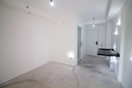 Studio de kitnet/studio à venda com 1 quarto, 28m² em Santo Amaro, São Paulo