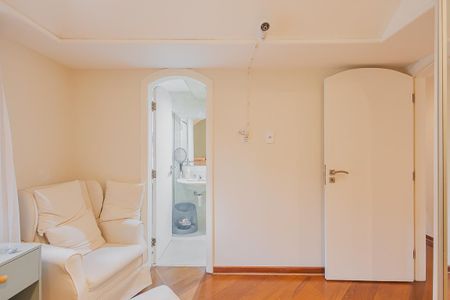 Apartamento à venda com 240m², 3 quartos e 3 vagasSuíte 1