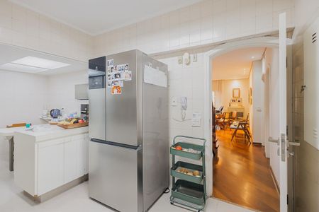 Apartamento à venda com 240m², 3 quartos e 3 vagasCozinha