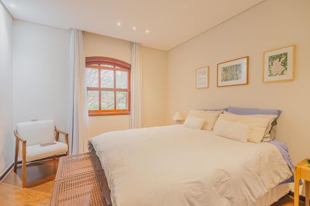 Apartamento à venda com 240m², 3 quartos e 3 vagasSuíte 2