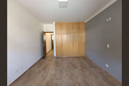 Casa à venda com 2 quartos, 100m² em Vila Gomes, São Paulo