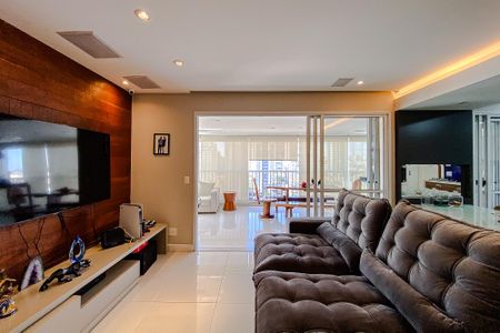 Sala de apartamento à venda com 3 quartos, 137m² em Vila Regente Feijó, São Paulo