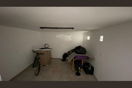 Casa à venda com 223m², 3 quartos e 5 vagas