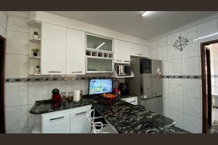 Casa à venda com 223m², 3 quartos e 5 vagas