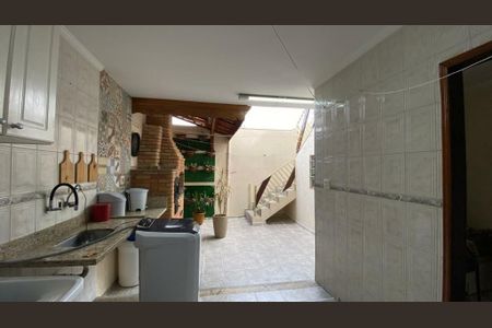 Casa à venda com 223m², 3 quartos e 5 vagas