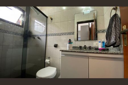 Casa à venda com 223m², 3 quartos e 5 vagas