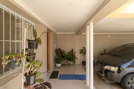 Casa à venda com 120m², 3 quartos e 2 vagas Casa à venda com 120m², 3 quartos e 2 vagasGaragem