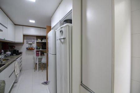 Casa de condomínio à venda com 144m², 3 quartos e 2 vagasCozinha