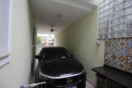 Casa de condomínio à venda com 144m², 3 quartos e 2 vagasGaragem