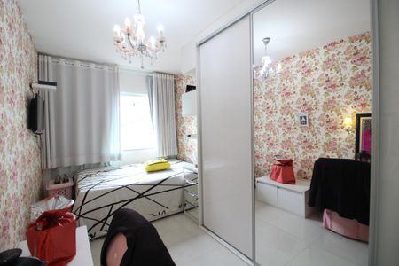 Casa de condomínio à venda com 144m², 3 quartos e 2 vagasSuíte 2