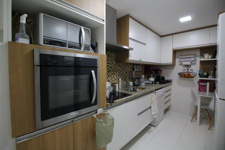 Casa de condomínio à venda com 144m², 3 quartos e 2 vagasCozinha