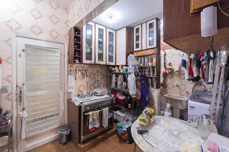 Apartamento à venda com 55m², 2 quartos e 1 vagaCozinha e Área de Serviço