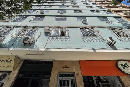 Apartamento à venda com 55m², 2 quartos e 1 vagaFachada