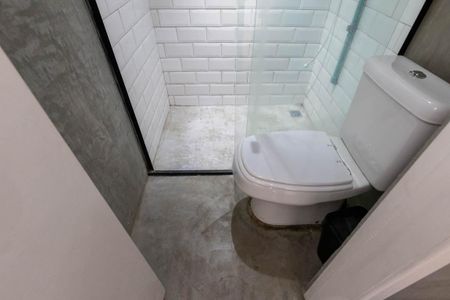 Studio para alugar com 38m², 1 quarto e sem vaga Studio para alugar com 38m², 1 quarto e sem vagaBanheiro