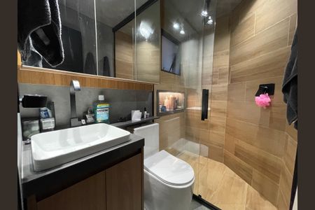 Casa à venda com 140m², 3 quartos e 2 vagas Casa à venda com 140m², 3 quartos e 2 vagasBanheiro da Suíte master