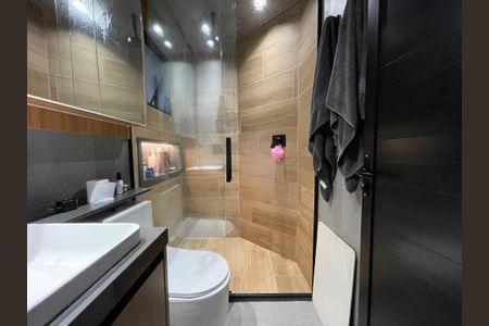 Casa à venda com 140m², 3 quartos e 2 vagas Casa à venda com 140m², 3 quartos e 2 vagasBanheiro da Suíte master