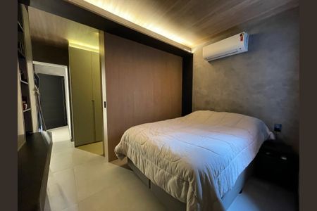 Casa à venda com 140m², 3 quartos e 2 vagas Casa à venda com 140m², 3 quartos e 2 vagasSuíte master