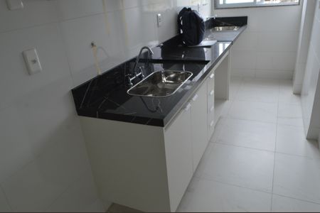 Apartamento à venda com 68m², 2 quartos e 1 vagaCozinha