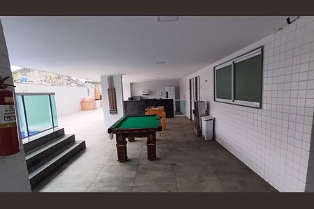 Apartamento à venda com 68m², 2 quartos e 1 vagaÁrea comum