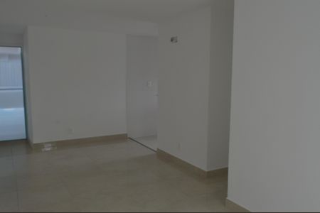 Sala de apartamento à venda com 2 quartos, 68m² em Taquara, Rio de Janeiro