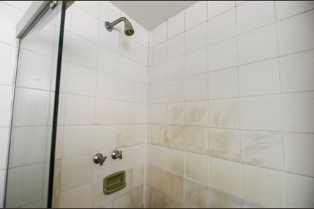 Apartamento à venda com 90m², 2 quartos e 1 vaga Apartamento à venda com 90m², 2 quartos e 1 vagaBanheiro da Suíte