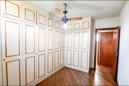 Apartamento à venda com 90m², 2 quartos e 1 vaga Apartamento à venda com 90m², 2 quartos e 1 vagaQuarto