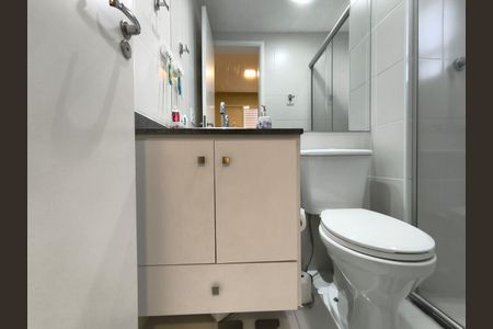 Apartamento à venda com 64m², 2 quartos e 1 vagaBanheiro da Suíte