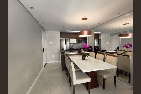 Apartamento à venda com 64m², 2 quartos e 1 vagaSala