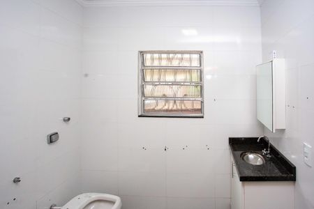 Casa para alugar com 355m², 5 quartos e 4 vagasBanheiro da Suíte