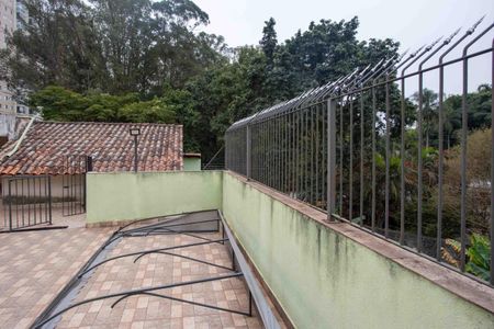 Casa para alugar com 355m², 5 quartos e 4 vagasSacada