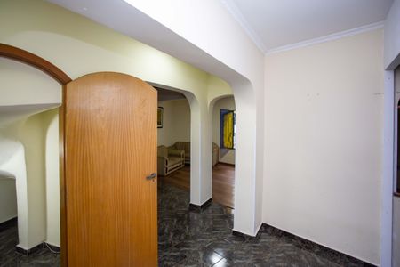 Casa para alugar com 355m², 5 quartos e 4 vagasHall