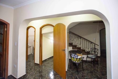 Casa para alugar com 355m², 5 quartos e 4 vagasHall