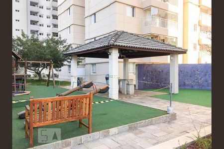 Apartamento à venda com 77m², 3 quartos e 2 vagas Apartamento à venda com 77m², 3 quartos e 2 vagasÁrea comum - Playground