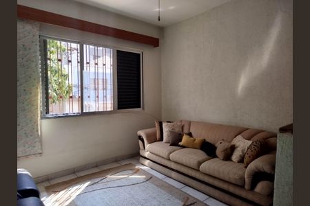 Casa à venda com 151m², 4 quartos e 3 vagas Casa à venda com 151m², 4 quartos e 3 vagasQuarto 4