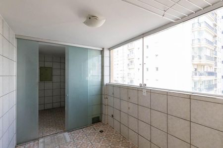 Apartamento para alugar com 136m², 3 quartos e 1 vaga Apartamento para alugar com 136m², 3 quartos e 1 vagaÁrea de Serviço