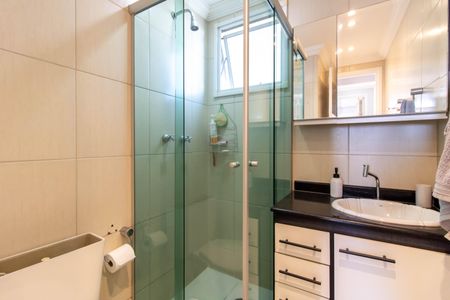 Apartamento à venda com 68m², 3 quartos e 1 vagaSuíte banheiro