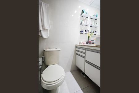 Apartamento à venda com 60m², 2 quartos e 1 vaga Apartamento à venda com 60m², 2 quartos e 1 vagaBanheiro