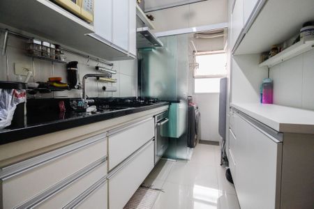 Apartamento à venda com 60m², 2 quartos e 1 vaga Apartamento à venda com 60m², 2 quartos e 1 vagaCozinha