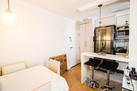 Apartamento à venda com 60m², 2 quartos e 1 vaga Apartamento à venda com 60m², 2 quartos e 1 vagaSala