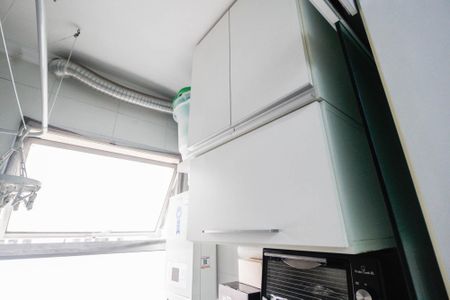 Apartamento à venda com 60m², 2 quartos e 1 vaga Apartamento à venda com 60m², 2 quartos e 1 vagaÁrea de Serviço