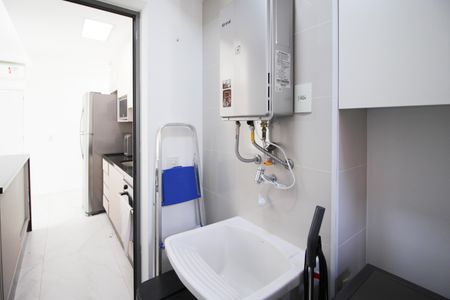 Apartamento à venda com 74m², 2 quartos e 1 vaga Apartamento à venda com 74m², 2 quartos e 1 vagaÁrea de Serviço