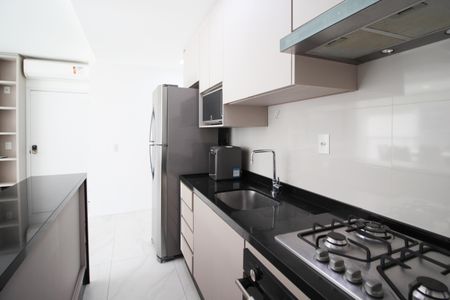 Apartamento à venda com 74m², 2 quartos e 1 vaga Apartamento à venda com 74m², 2 quartos e 1 vagaCozinha