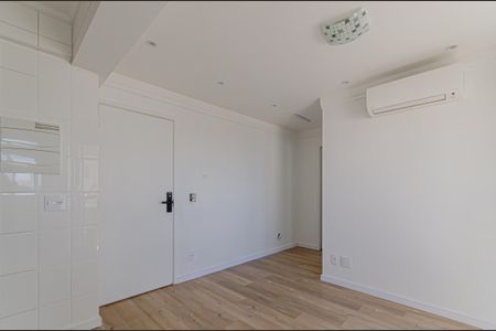 Apartamento à venda com 38m², 1 quarto e 1 vaga Apartamento à venda com 38m², 1 quarto e 1 vagaSala/Cozinha
