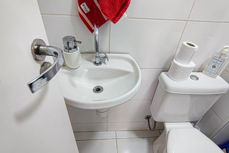 Apartamento à venda com 184m², 3 quartos e 2 vagas Apartamento à venda com 184m², 3 quartos e 2 vagasLavabo