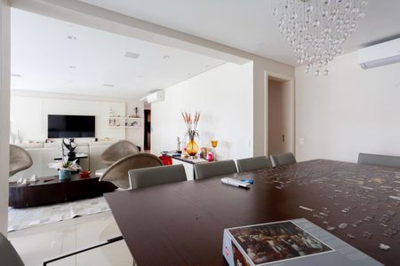 Apartamento à venda com 250m², 4 quartos e 4 vagas