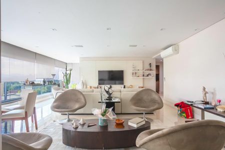 Apartamento à venda com 4 quartos, 250m² em Perdizes, São Paulo