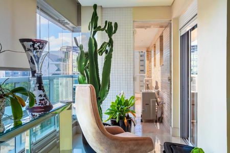 Apartamento à venda com 4 quartos, 250m² em Perdizes, São Paulo