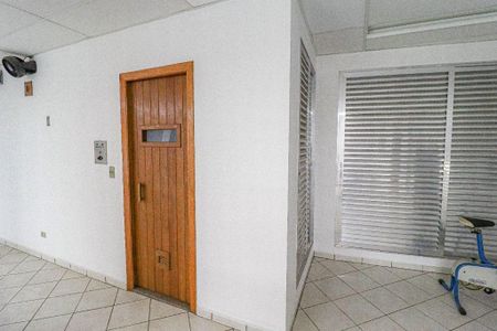 Casa à venda com 4 quartos, 320m² em Vila Romana, São Paulo