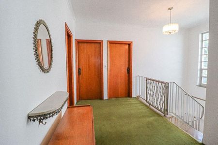 Casa à venda com 4 quartos, 320m² em Vila Romana, São Paulo