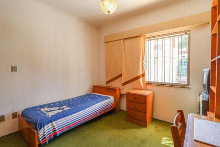 Casa à venda com 320m², 4 quartos e 4 vagas